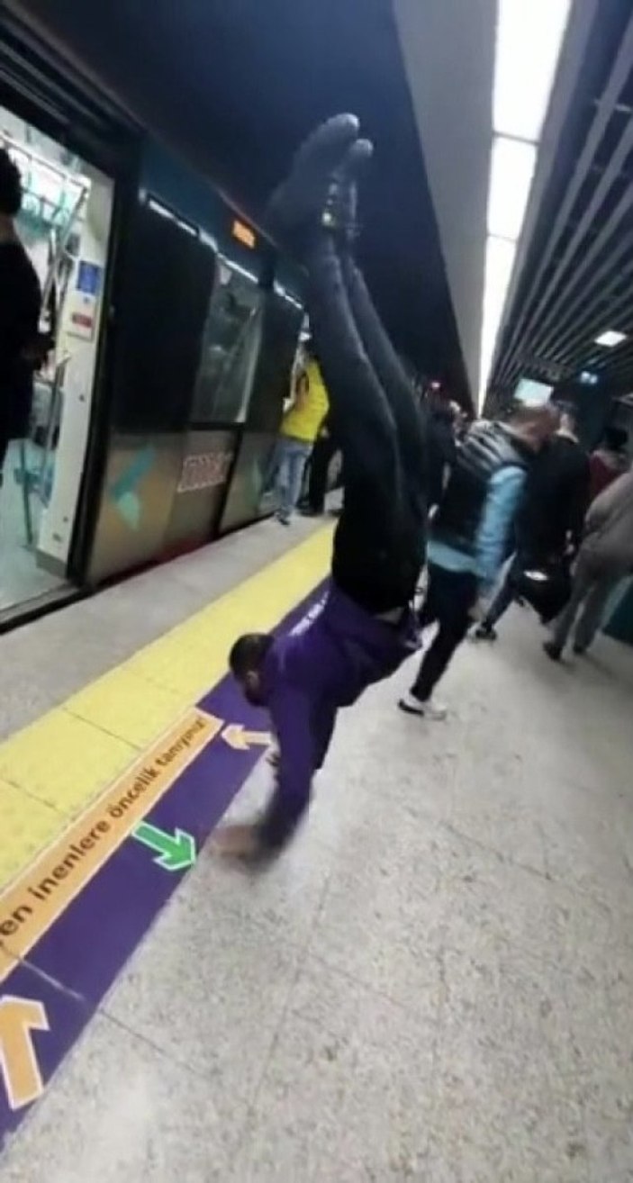 Kadıköy’de akrobatik metro yolculuğu kamerada