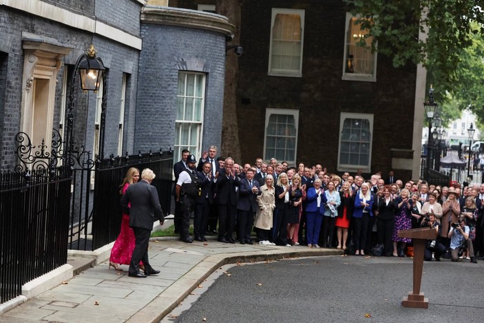 Boris Johnson, başbakanlığa veda konuşması yaptı