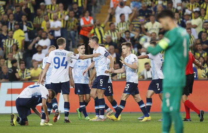 Fenerbahçe Dinamo Kiev'i mağlup etti