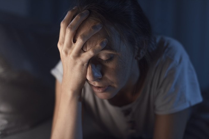 Sık sık baş ağrısı çekiyorsanız uzak durmanız gereken 5 alışkanlık
