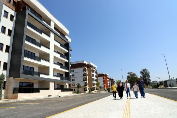 Mersin'de TOKİ konutları vatandaşları heyecanlandırdı