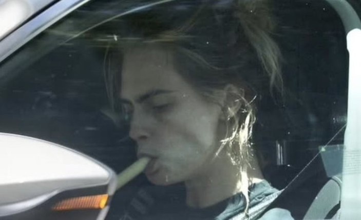 Cara Delevingne'nin son hali üzdü