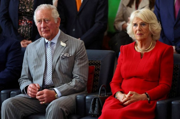 İngiltere'nin yeni kraliçesi Camilla oldu