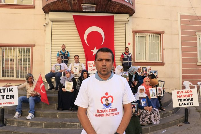 Evlat nöbetindeki babadan HDP'ye: Kapıları Kandil'e açılıyor