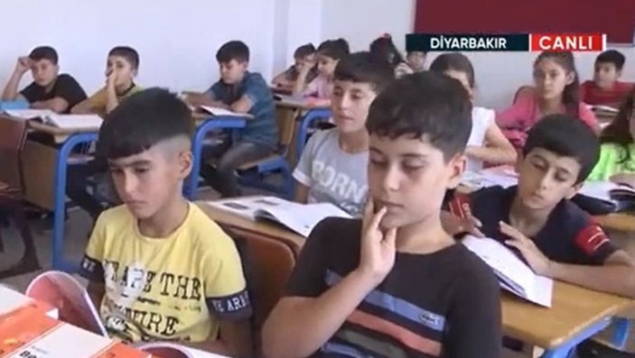 Ebru Yaşar Gülseven Ortaokulu, öğrencilerle buluştu