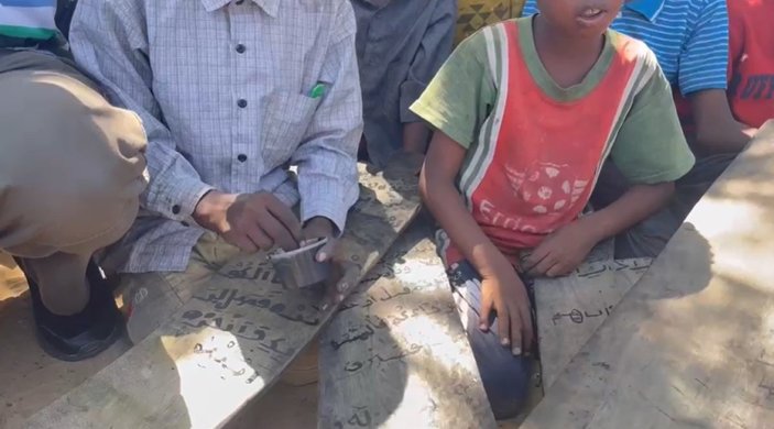 Somali'de öğrencilerin yoksulluk içindeki eğitimi