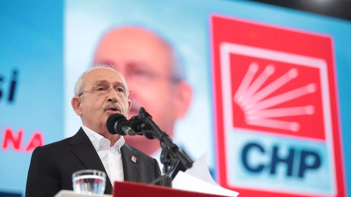 CHP'de 'partili Cumhurbaşkanı' formülü masada