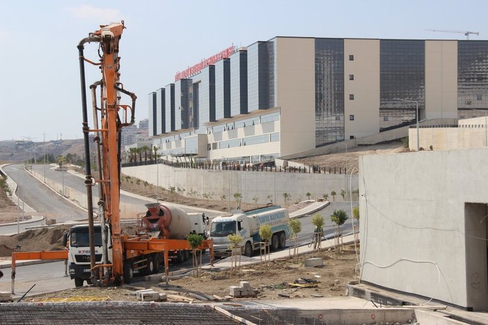 İzmir Şehir Hastanesi çalışmalarında sona yaklaşıldı