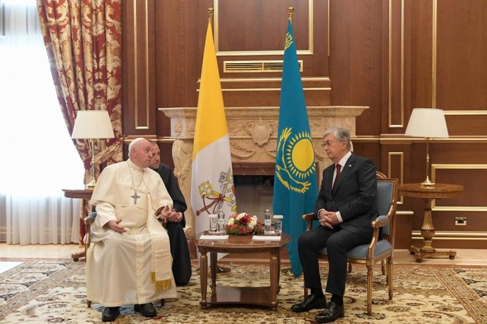Papa Francis, Kazakistan’da