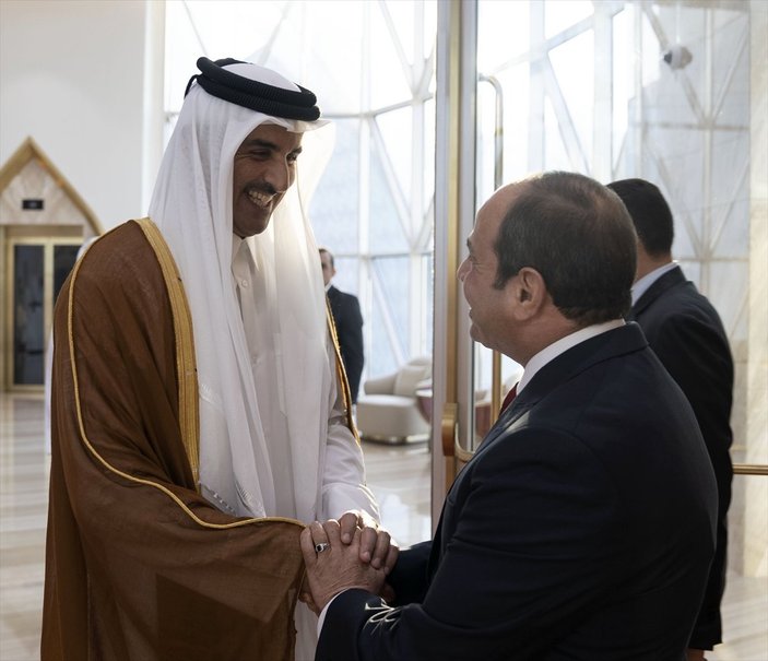 Sisi'den Katar'a 8 yıl sonra ilk ziyaret