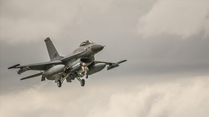 ABD'li Senatör Van Hollen, Türkiye'ye F-16 tedariki için şartlar öne sürdü