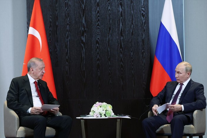 Cumhurbaşkanı Erdoğan ile Putin, Özbekistan'da görüştü