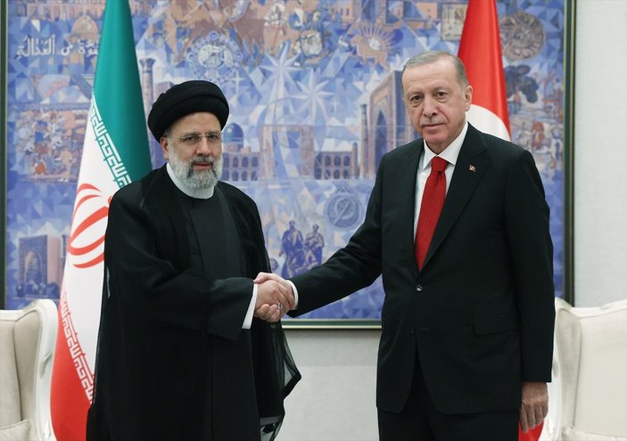 Cumhurbaşkanı Erdoğan, İranlı mevkidaşı Reisi ile görüştü