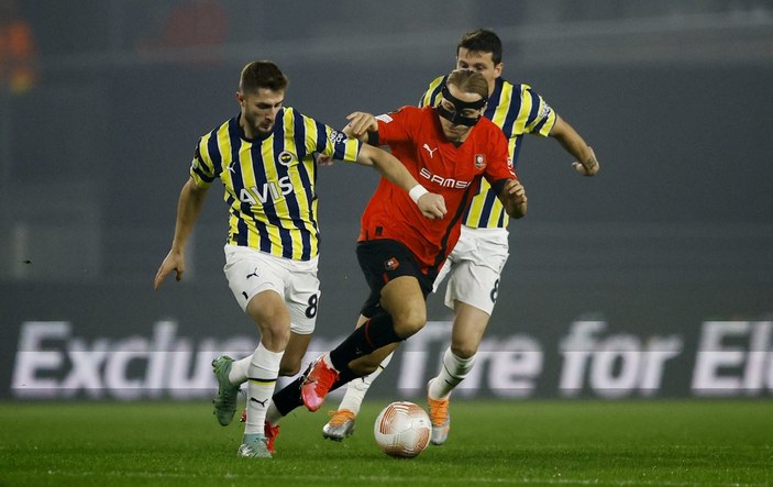 Fenerbahçe deplasmanda Rennes ile berabere kaldı