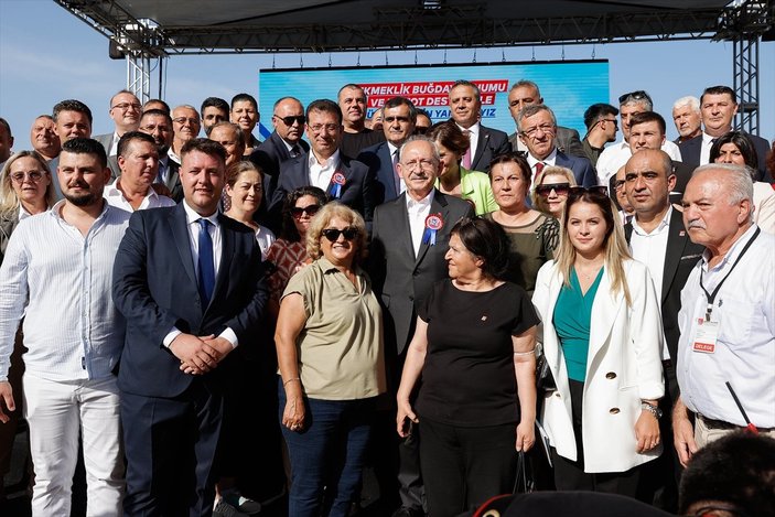 Kemal Kılıçdaroğlu Silivri'de çiftçilere mazot dağıtım törenine katıldı
