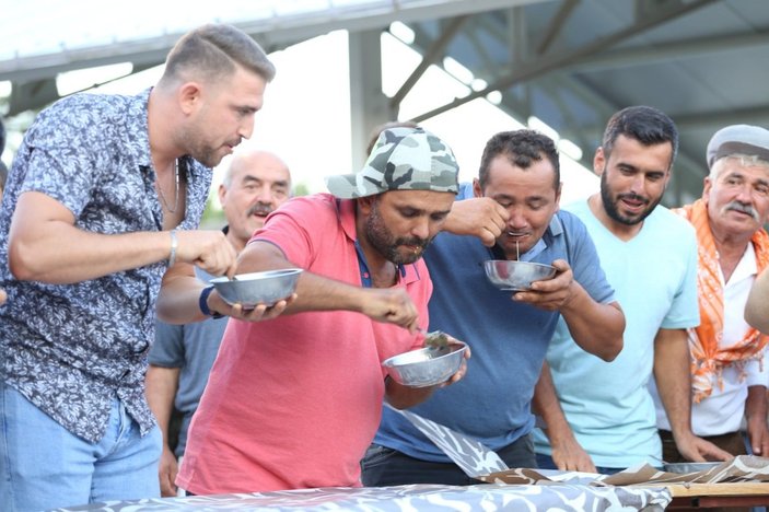 Antalya’da 1,5 kilo balı 33 saniyede tüketti
