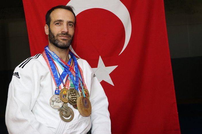 Duyma yetisini kaybeden judocu Erkan Esenboğa, olimpiyatlara hazırlanıyor