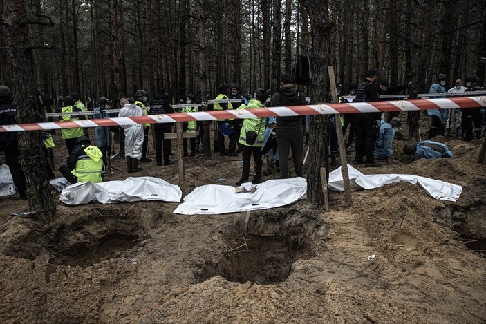 Rusya, İzyum'daki toplum mezar suçlamalarını reddetti