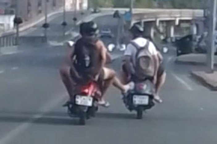 Zonguldak'ta motosikletlilerin tehlikeli yolculuğu kamerada