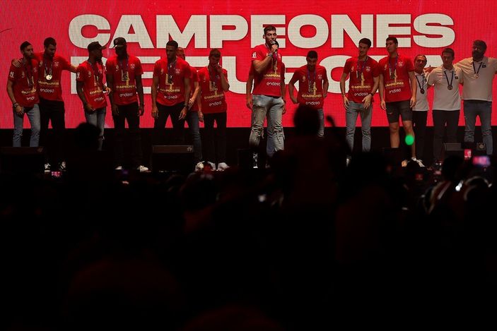 İspanya, EuroBasket şampiyonluğunu kutladı