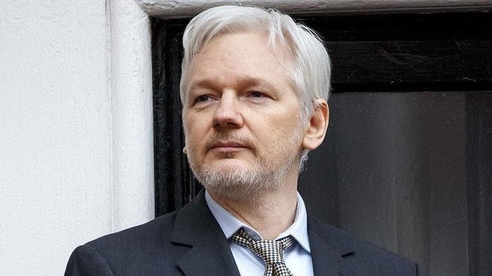 İsveç'te WikiLeaks'in kurucusu Assange'ın ABD'ye iade edilmemesi için protesto düzenlendi