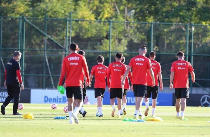 Milli ara ne zaman bitiyor? Süper Lig ne zaman başlayacak? Milli maç takvimi...