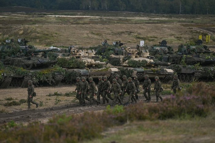 Avrupa, Rusya'ya karşı askeri güç gösterisinde