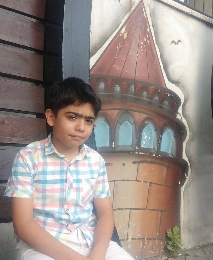 Küçükçekmece’de ölen 12 yaşındaki Samet’in, okulda darbedildiği ileri sürüldü