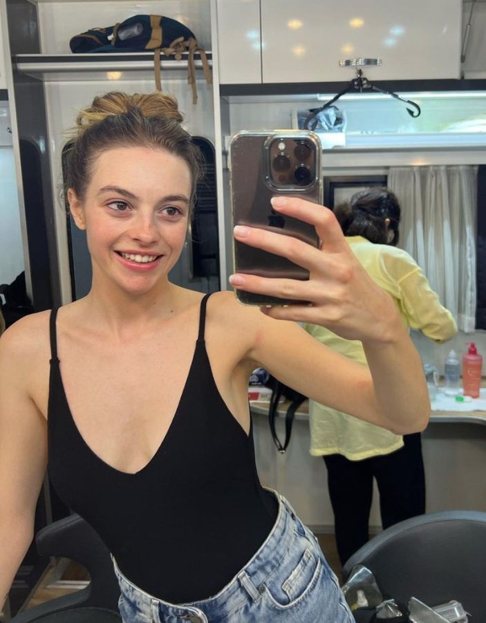 Melis Sezen'in ayna pozu mest etti! 'İçimizi ısıtan güzellik'