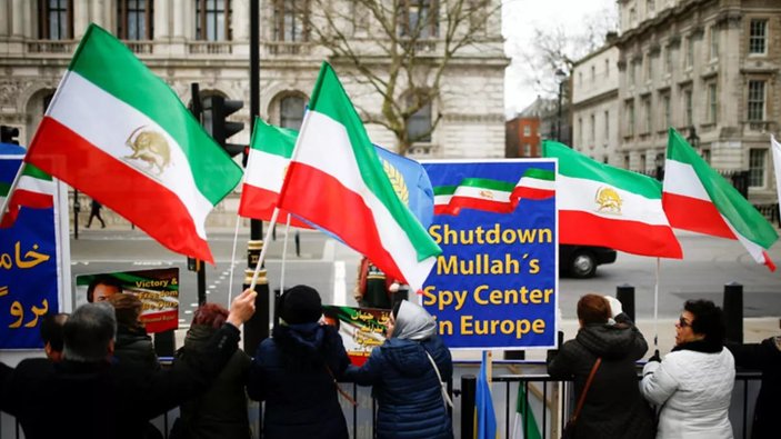 İran, İngiltere ve Norveç Büyükelçilerini Dışişleri Bakanlığı’na çağırdı