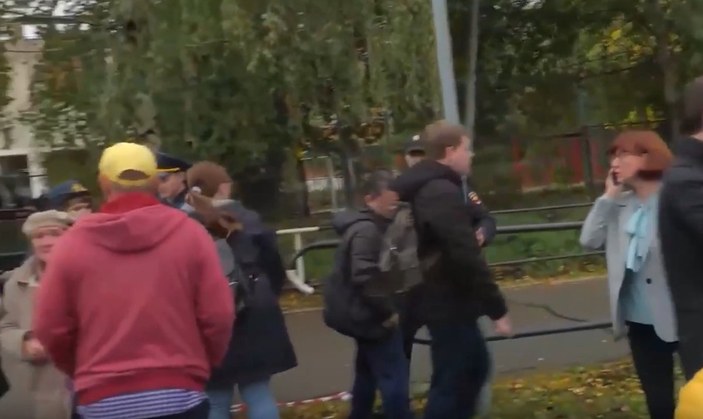Rusya'da okula saldırı