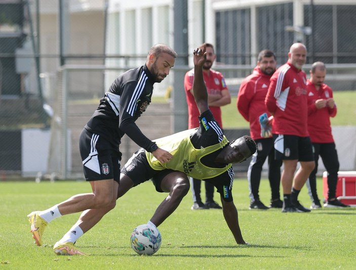 Beşiktaş'ta Fenerbahçe derbisi için prim kararı