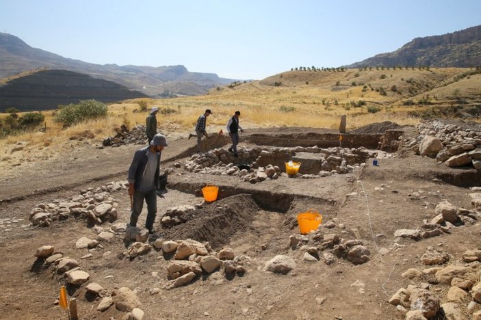 Mardin'de 12 bin yıllık kamu binasının kalıntıları bulundu