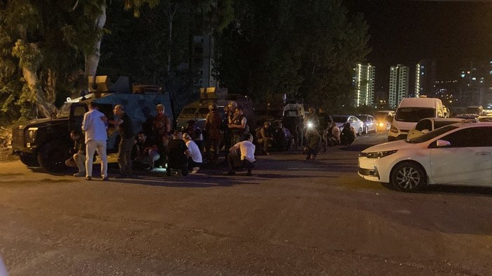 Mersin'de polisevine saldıran teröristler taksiyle geldi