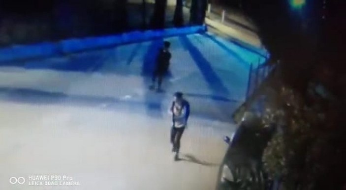 Mersin'deki polisevine saldırı anları kamerada