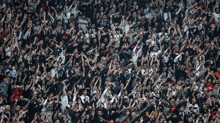 Beşiktaş - Fenerbahçe maçının biletleri tükendi