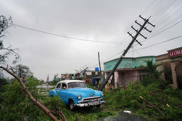 Ian Kasırgası Küba’yı vurdu: 850 bin kişi elektriksiz kaldı
