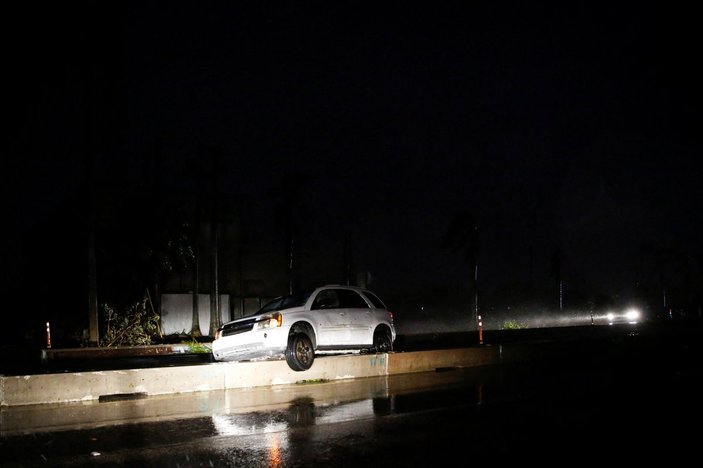 Ian Kasırgası Florida'da: 2.5 milyon kişiye tahliye emri