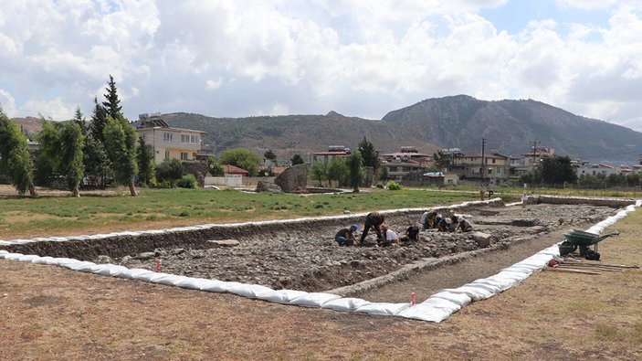 Antakya Antik Hipodrom'da eğlence ve oyun mekanları bulundu