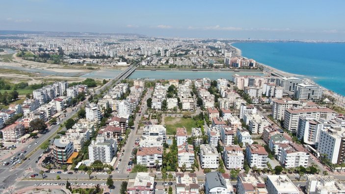 Antalya'da Ruslar daha çok 2-3 aylık kiralık ev arıyorlar