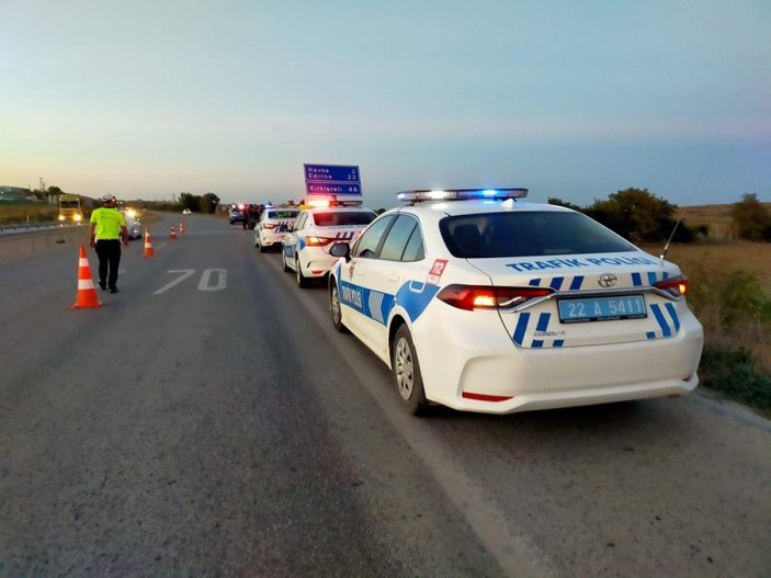 Edirne’de şarampole devrilen araçta 1 kişi öldü