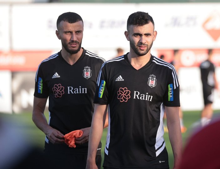 Beşiktaş'ta Salih Uçan'a derbi görevi