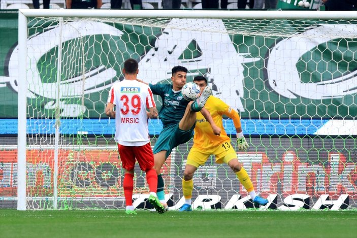Konyaspor, Ümraniyespor'u tek golle mağlup etti