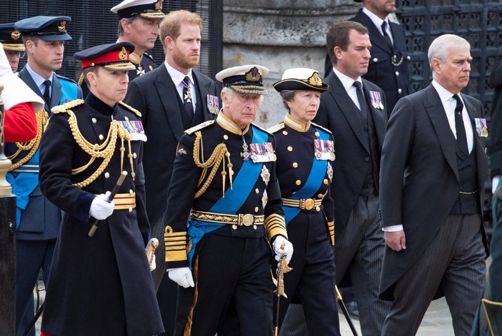 İngiltere Kralı Charles, Mısır'daki zirveye katılmayacak