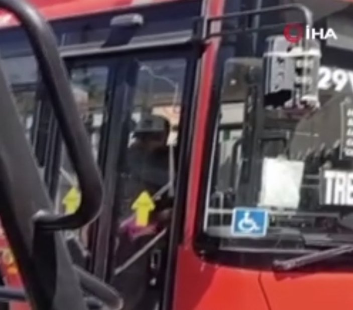 Meksika’da sevgilisini otobüste rehin alan adam öldürüldü