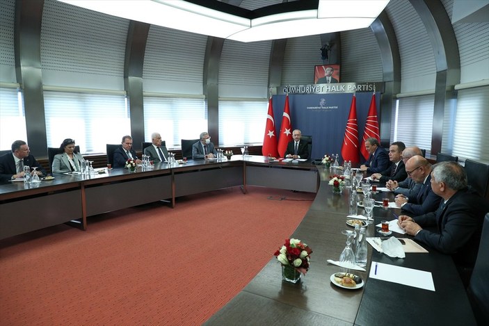 Kemal Kılıçdaroğlu, CHP’li belediye başkanlarını kabul etti