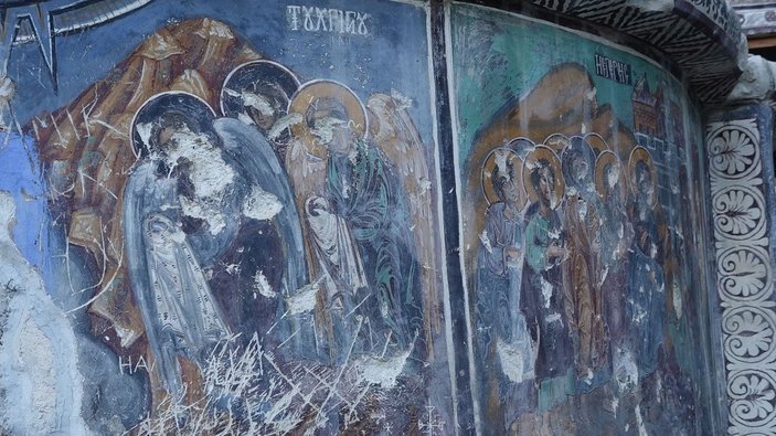 Sümela Manastırı'nda, freskler üzerine kazınan isimler silinecek
