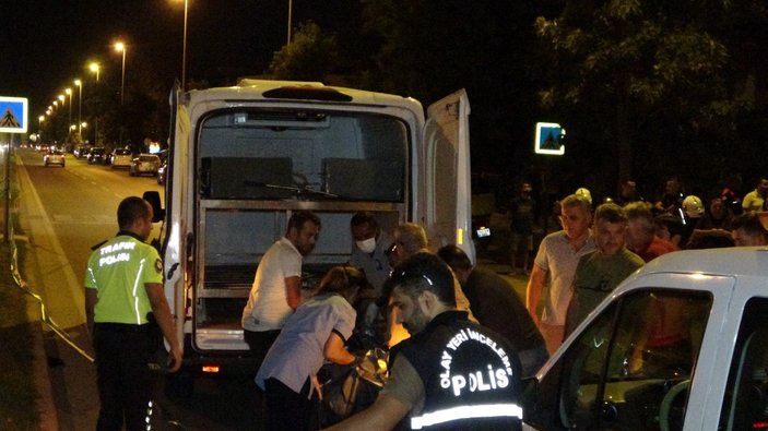 Antalya'da alışveriş dönüşü ölüme yakalanan annenin yakınlarının gözyaşı