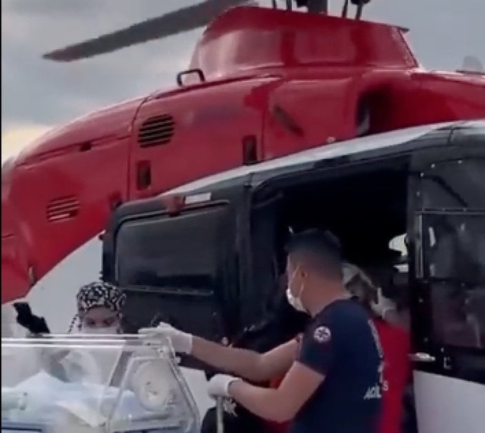 Etlik Şehir Hastanesi'ne helikopterli ilk transfer