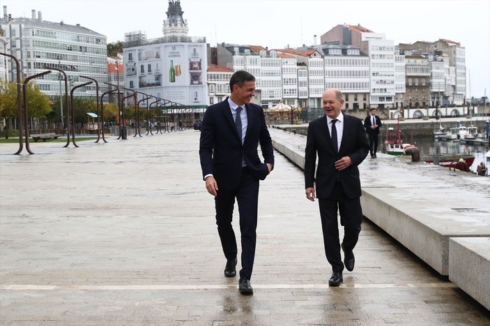 Almanya Başbakanı Scholz ile İspanya Başbakanı Sanchez, enerji krizini görüştü